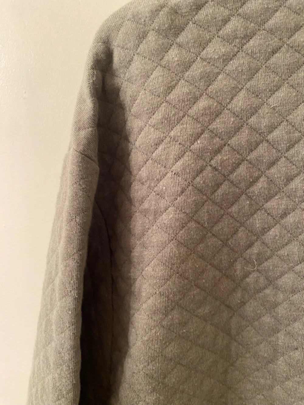 Men’s Quilted Sonoma Stylish Quileted Pullover. Perfect for fall layering! Size - Picture 8 of 9